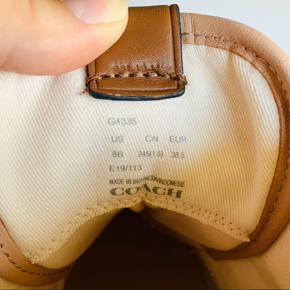 Coach women’s hightop sneakers- size 8- NEVER WORN - Picture 9 of 11